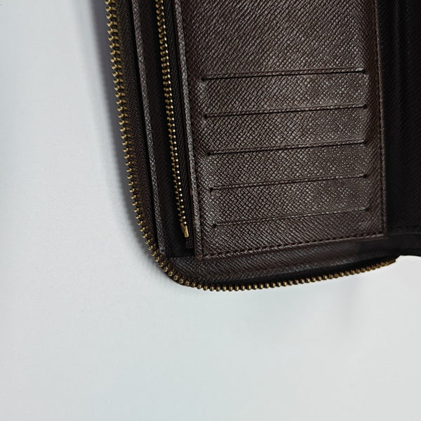 ZIPPY Damier Ebene Coated Canvas Brown Wallet