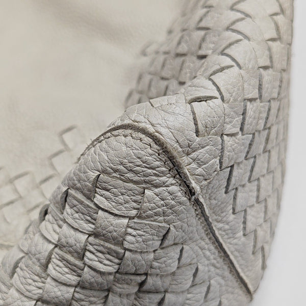 Classic Pillow Calfskin White
