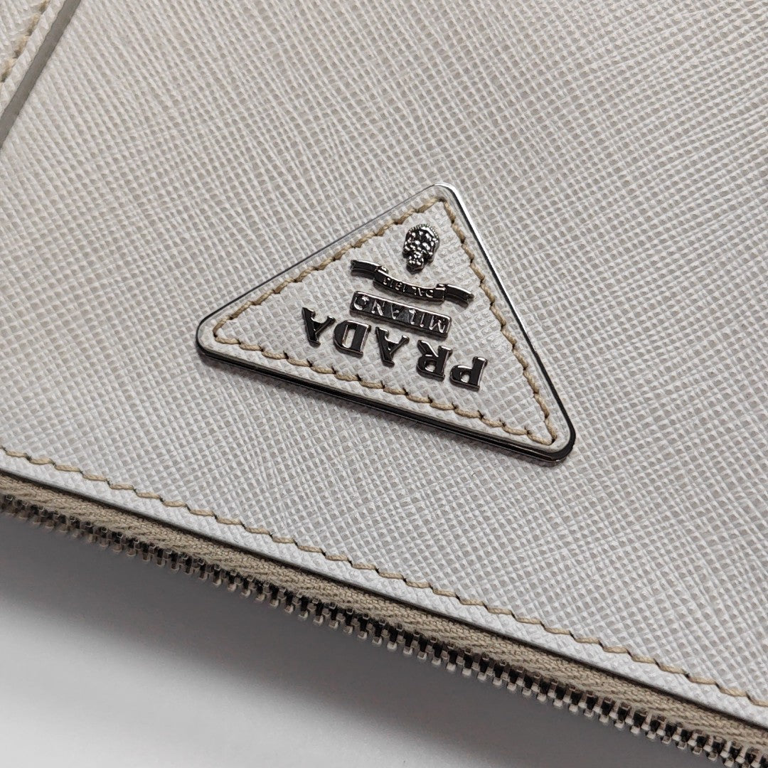 Galleria Extra Large Saffiano Calfskin White