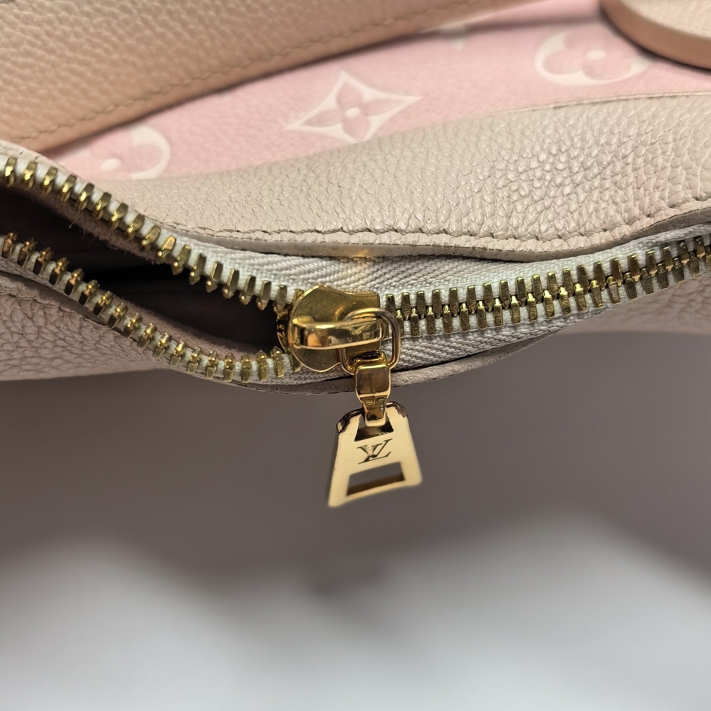 BAGATELLE Monogram Calfskin Pink