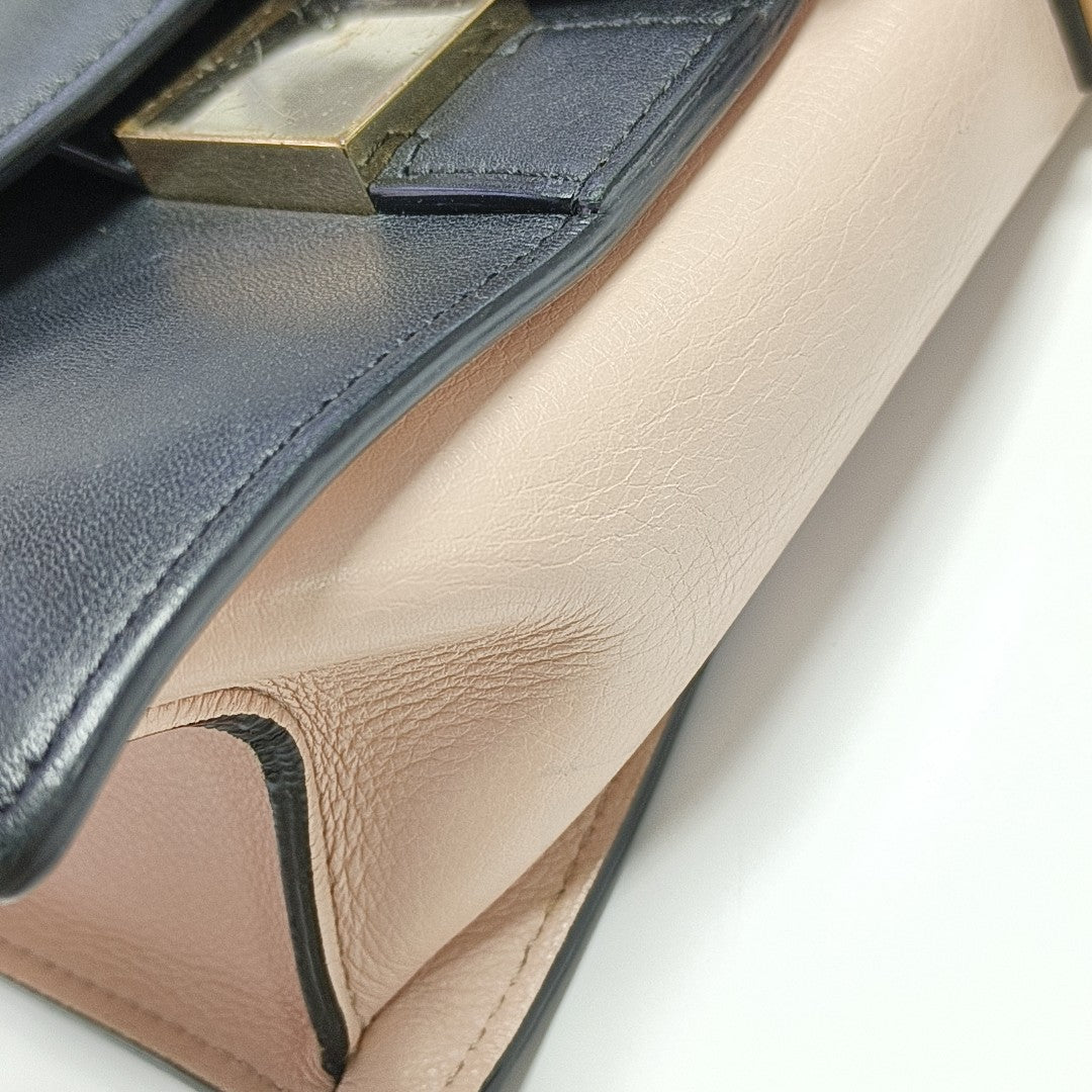 Madame Calfskin Black