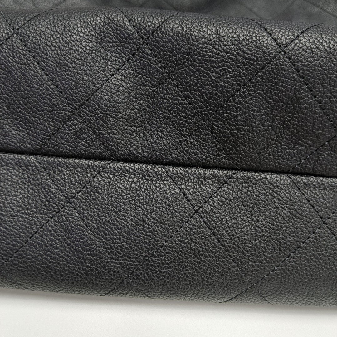 Quilted Calfskin Tote Bag Medium Black