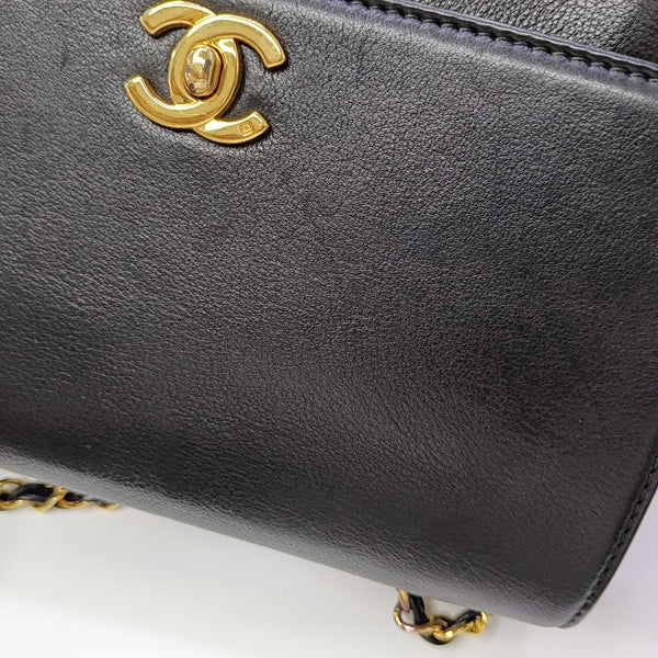 Calfskin Shoulder Bag Black