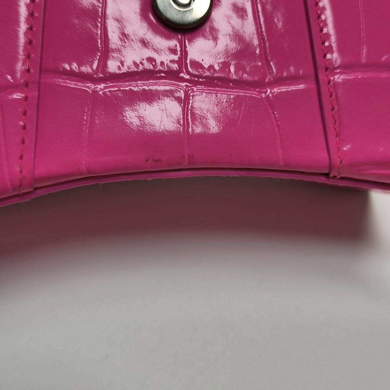Hourglass Mini Calfskin Red