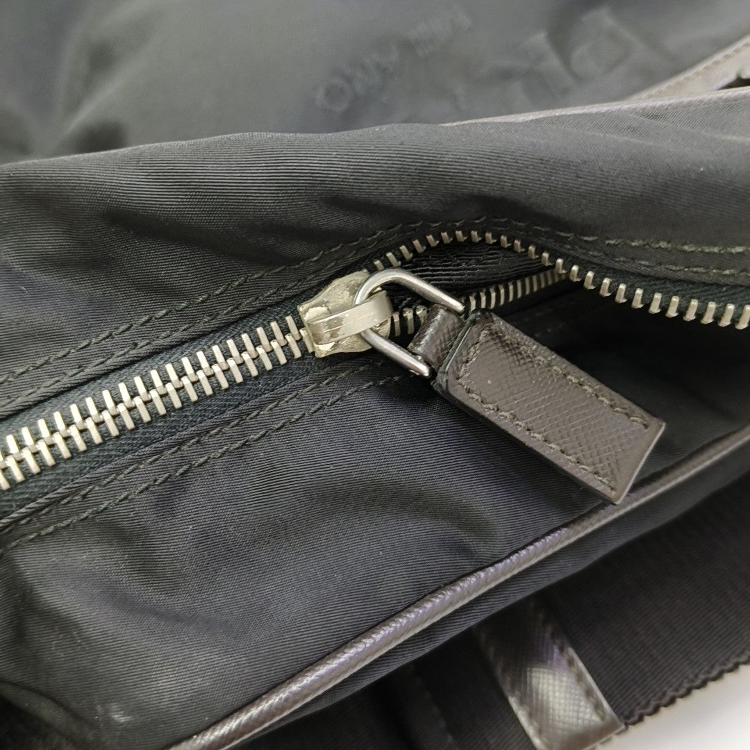Nylon Shoulder Bag Black