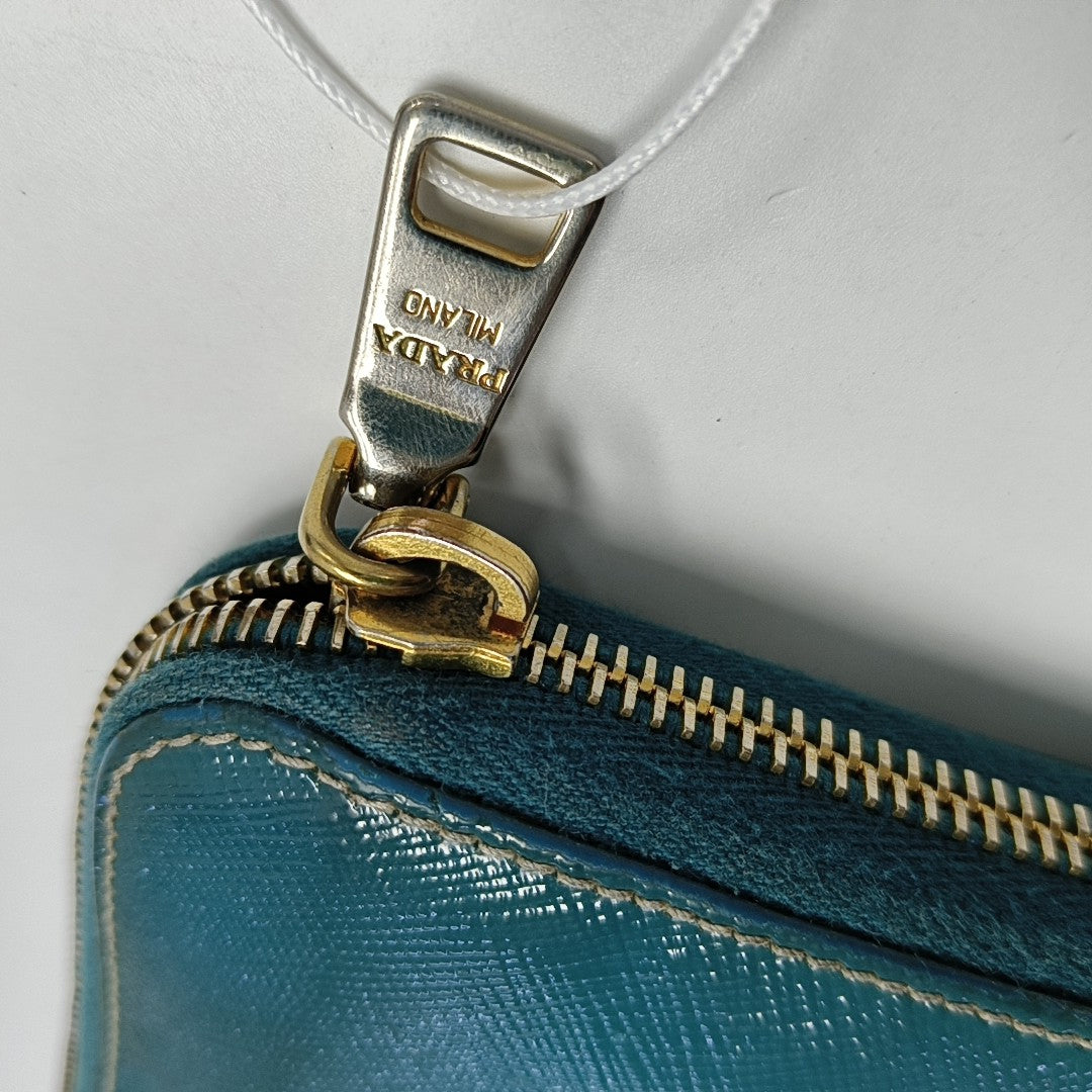Zippy Wallet Saffiano Calfskin Blue Wallet