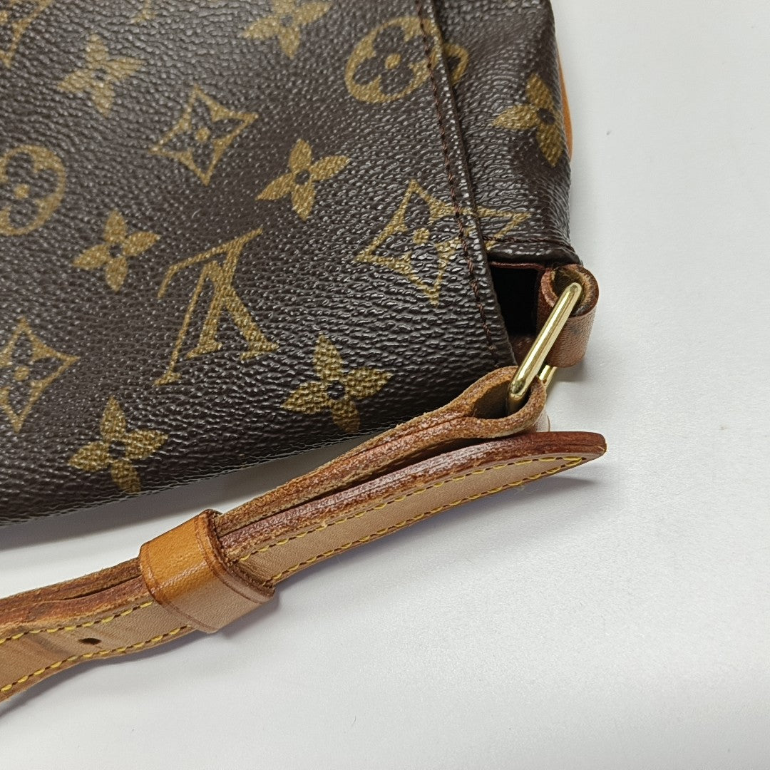 MUSETTE TANGO PM Lona recubierta Monogram marrón