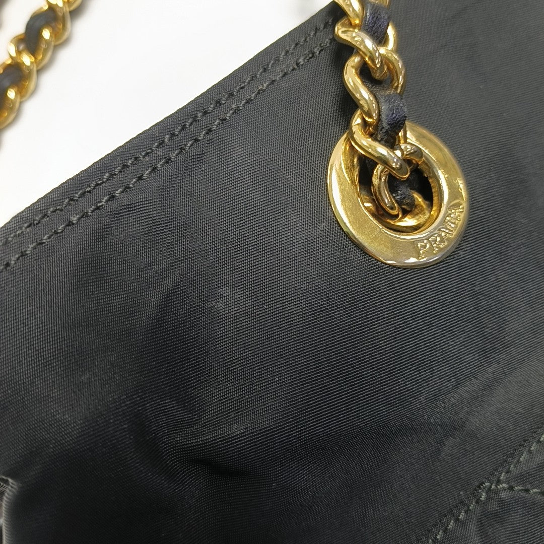 Chain Tote Quilted Nylon Black