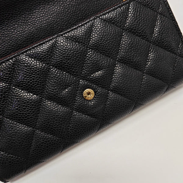 CLASSIC FLAP Mini Quilted Grained Calfskin Black Wallet