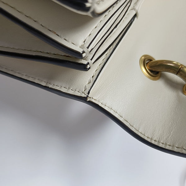 Queen Margaret Small Calfskin White
