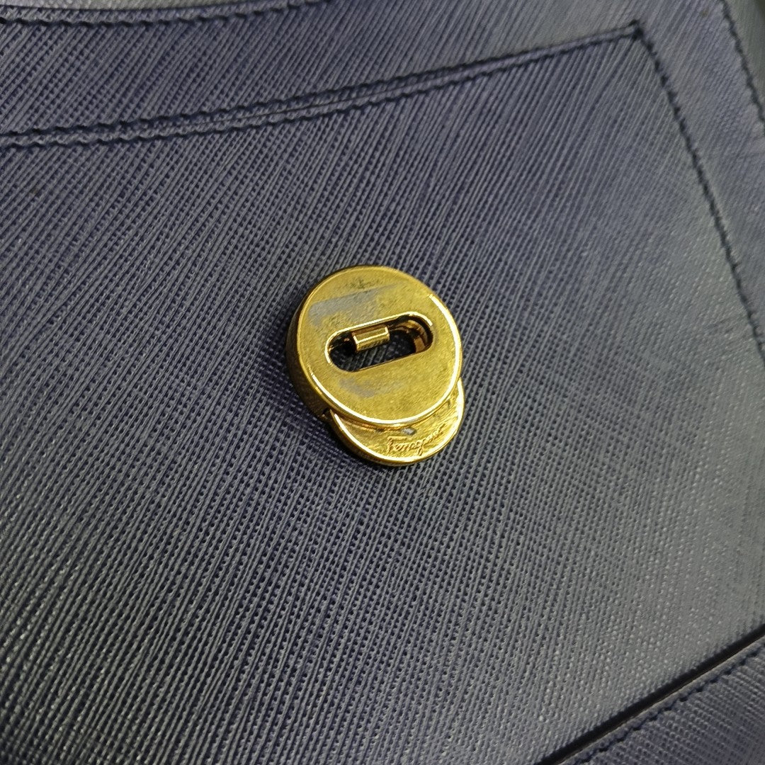 Carrie Calfskin Black