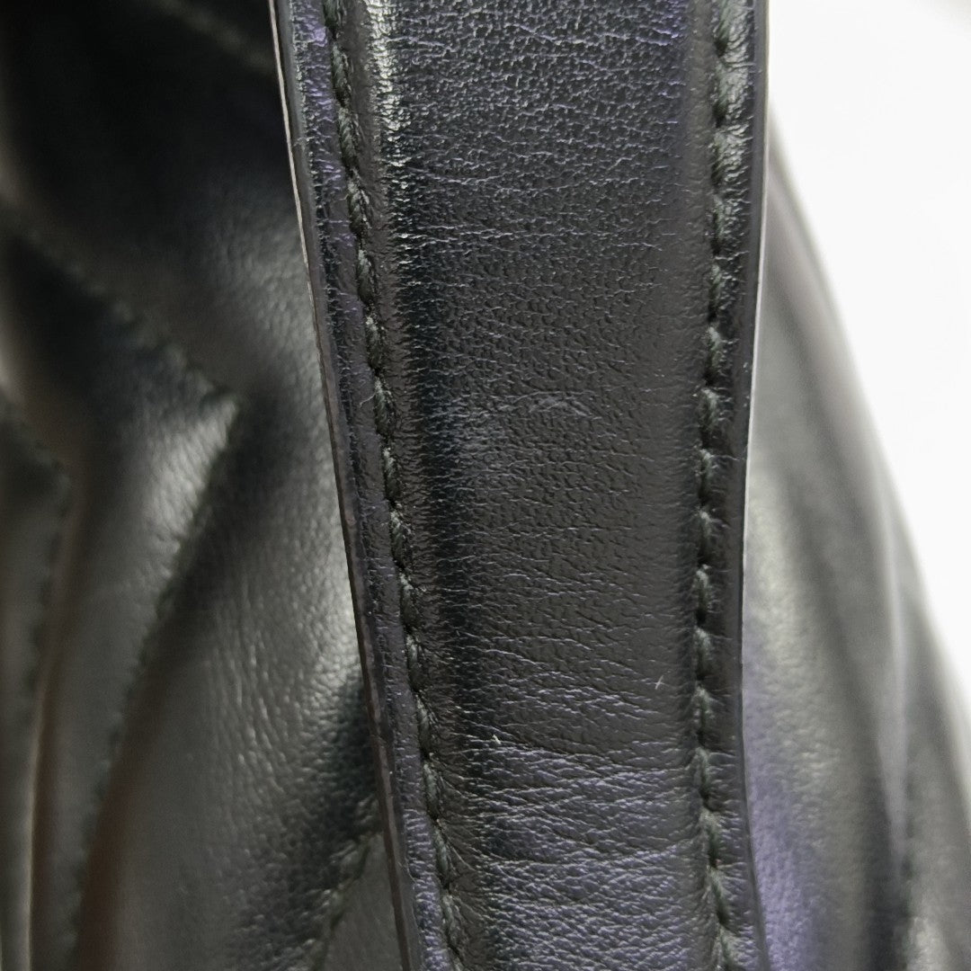GG Marmont Medium Quilted Calfskin Black