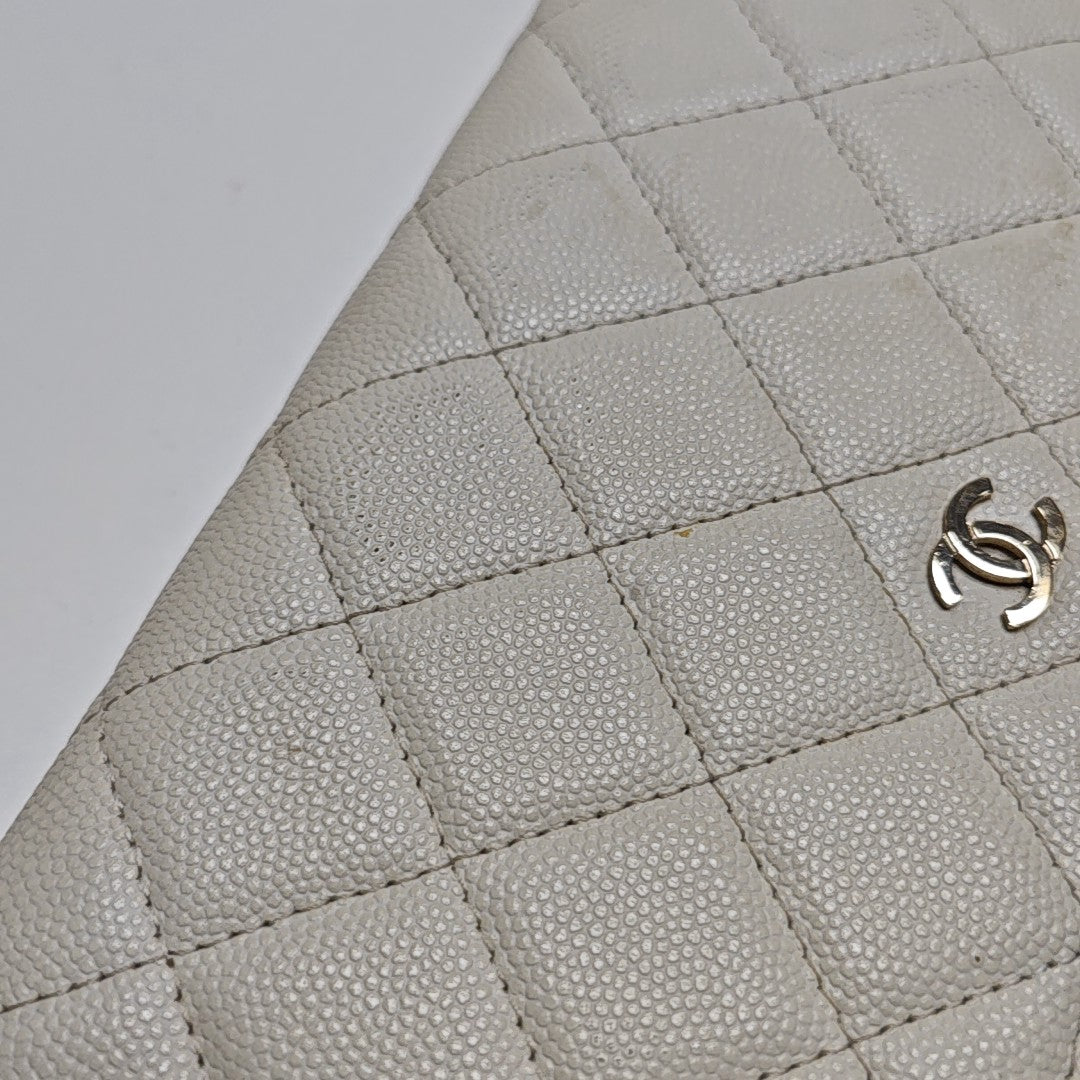 WOC Quilted Grained Calfskin White