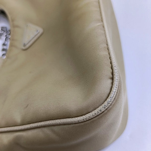 Authenticated pre-owned  Re-Edition2005 Nylon Beige - Crossbody Bag at Looply