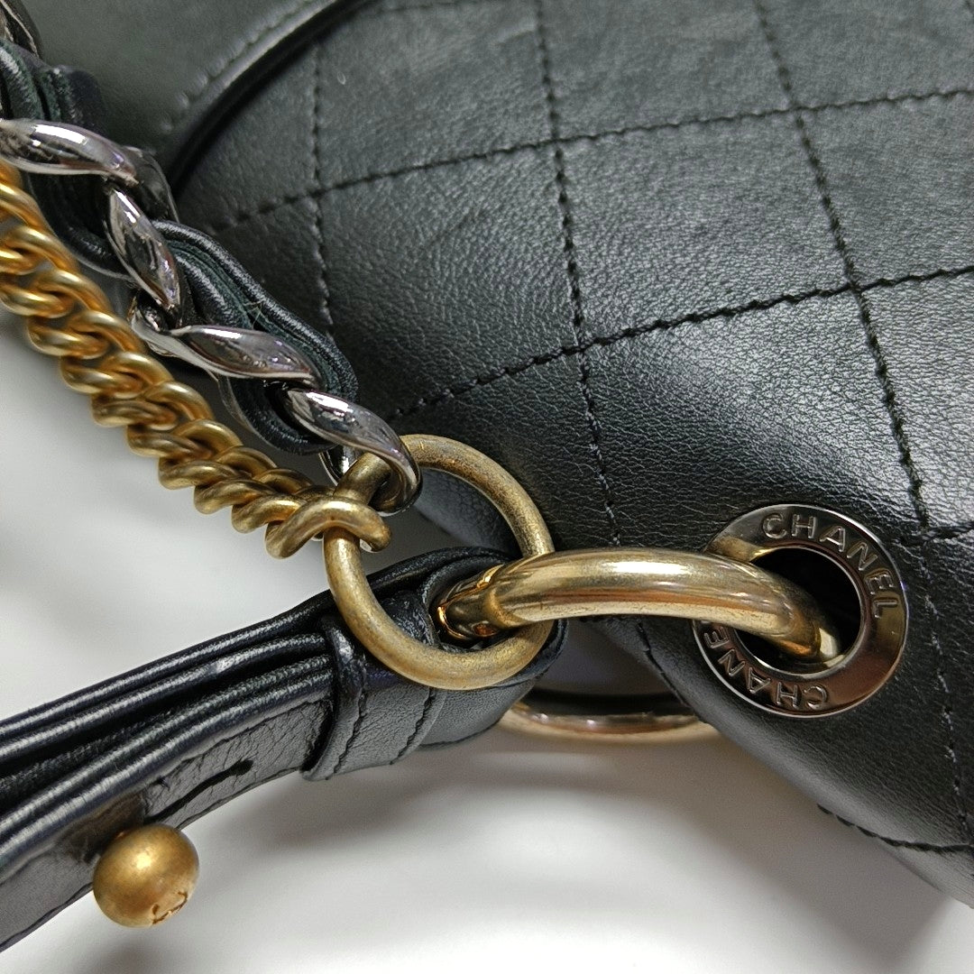 Quilted Calfskin Black