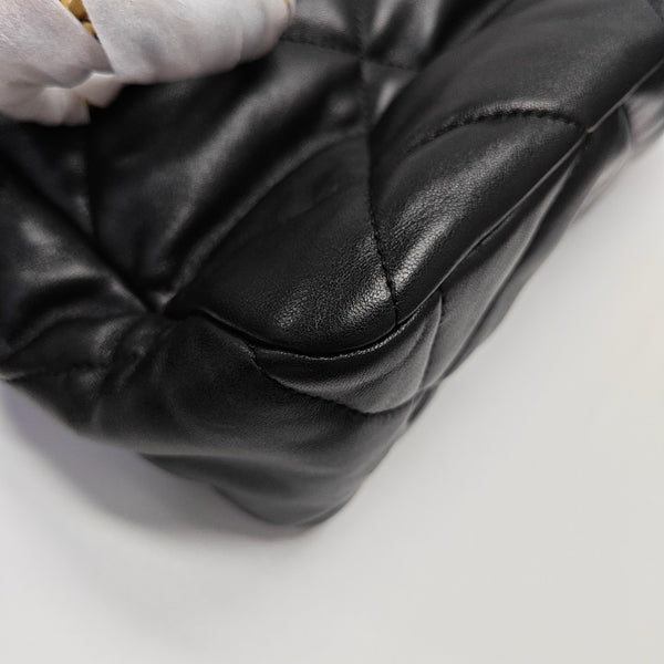 CHANEL 19 Medium Quilted Lambskin Black