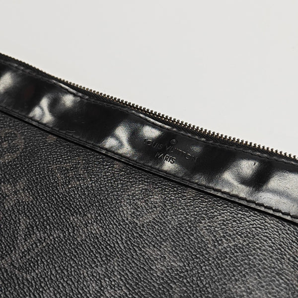 DISCOVERY Monogram Coated Canvas Black