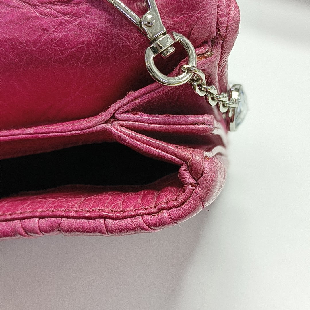 Button Wallet Quilted Lambskin Red