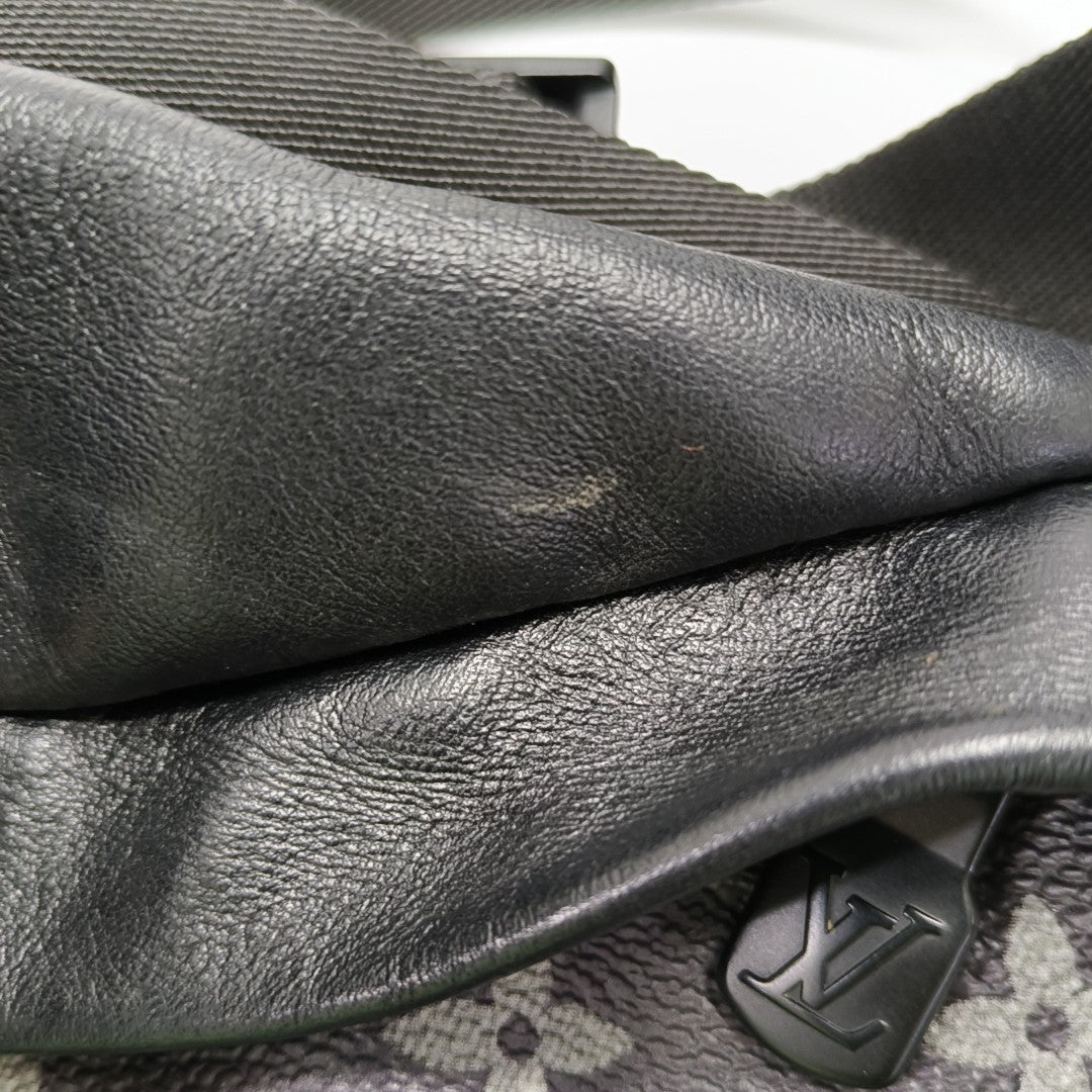 DISCOVERY Monogram Coated Canvas Black