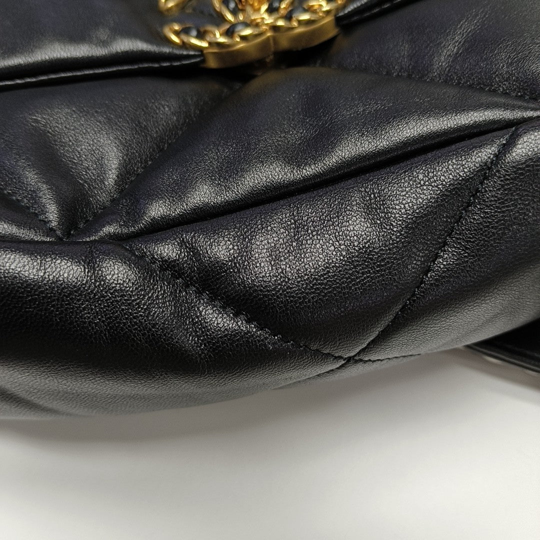 CHANEL 19 Small Quilted Lambskin Black