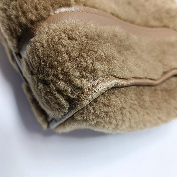 Authenticated pre-owned  Bazar Fur Brown - Tote Bag at Looply