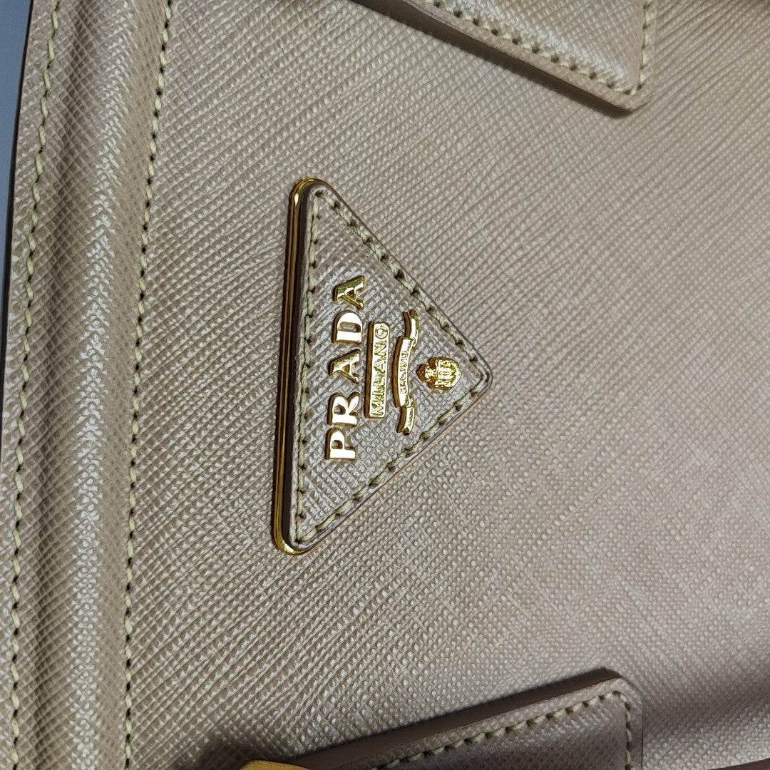 Parabole Saffiano Calfskin Pink