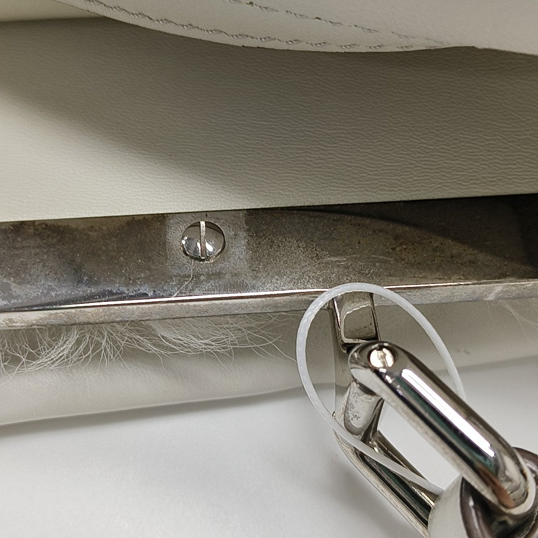 Peekaboo Large Calfskin White