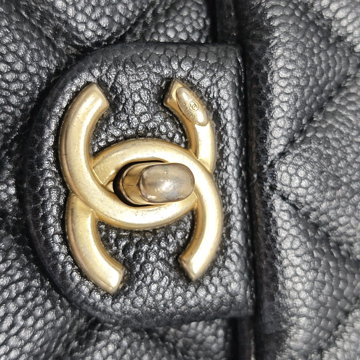 Quilted Grained Calfskin Shoulder Bag Black