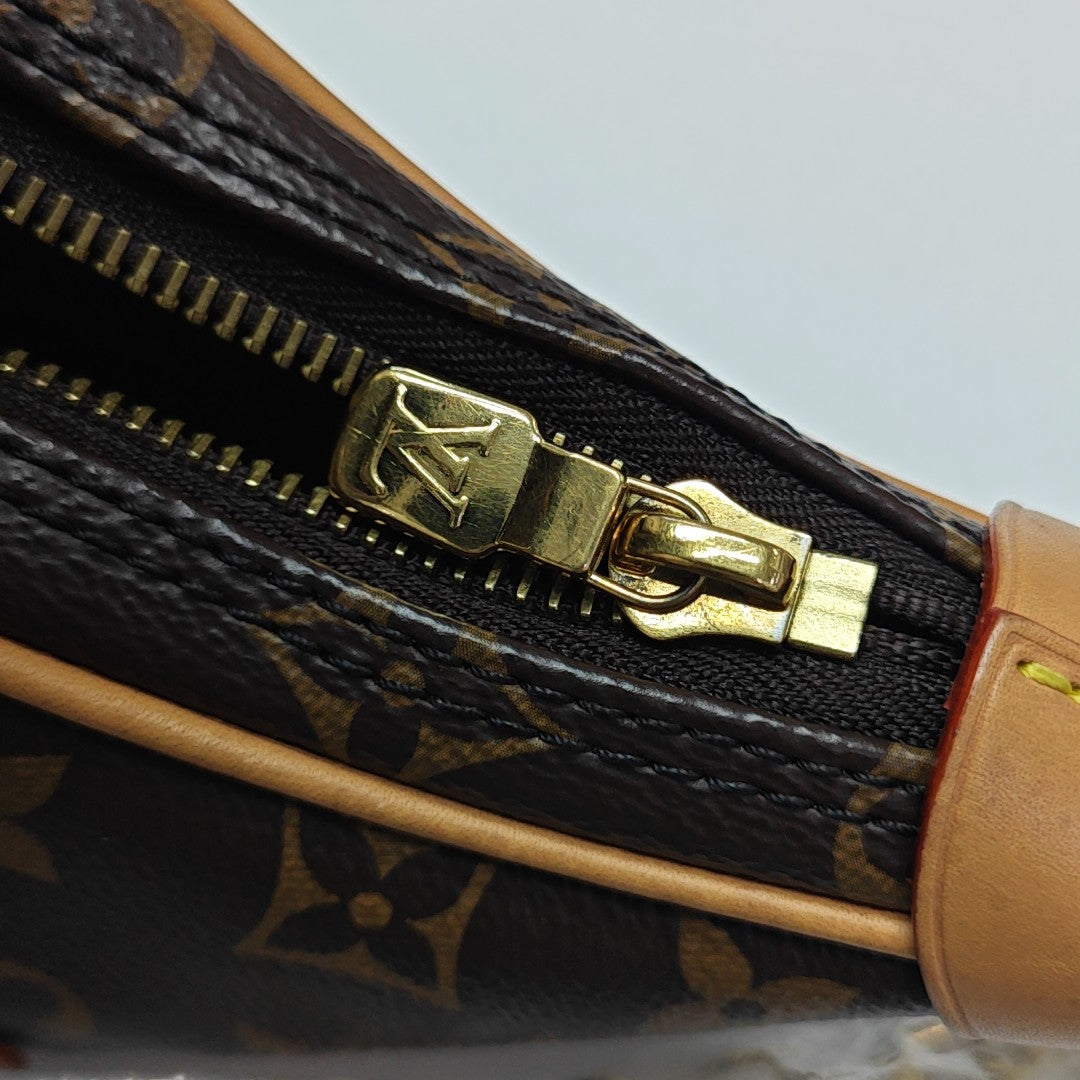 LOOP Monogram Coated Canvas Brown