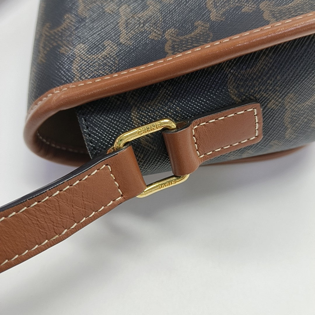 FOLCO Medium Coated Canvas Brown