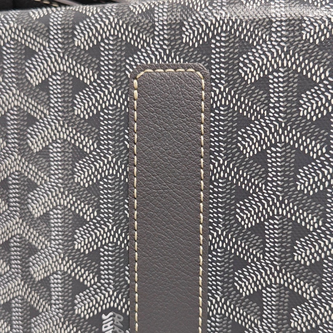 Saint Léger Coated Canvas Gray