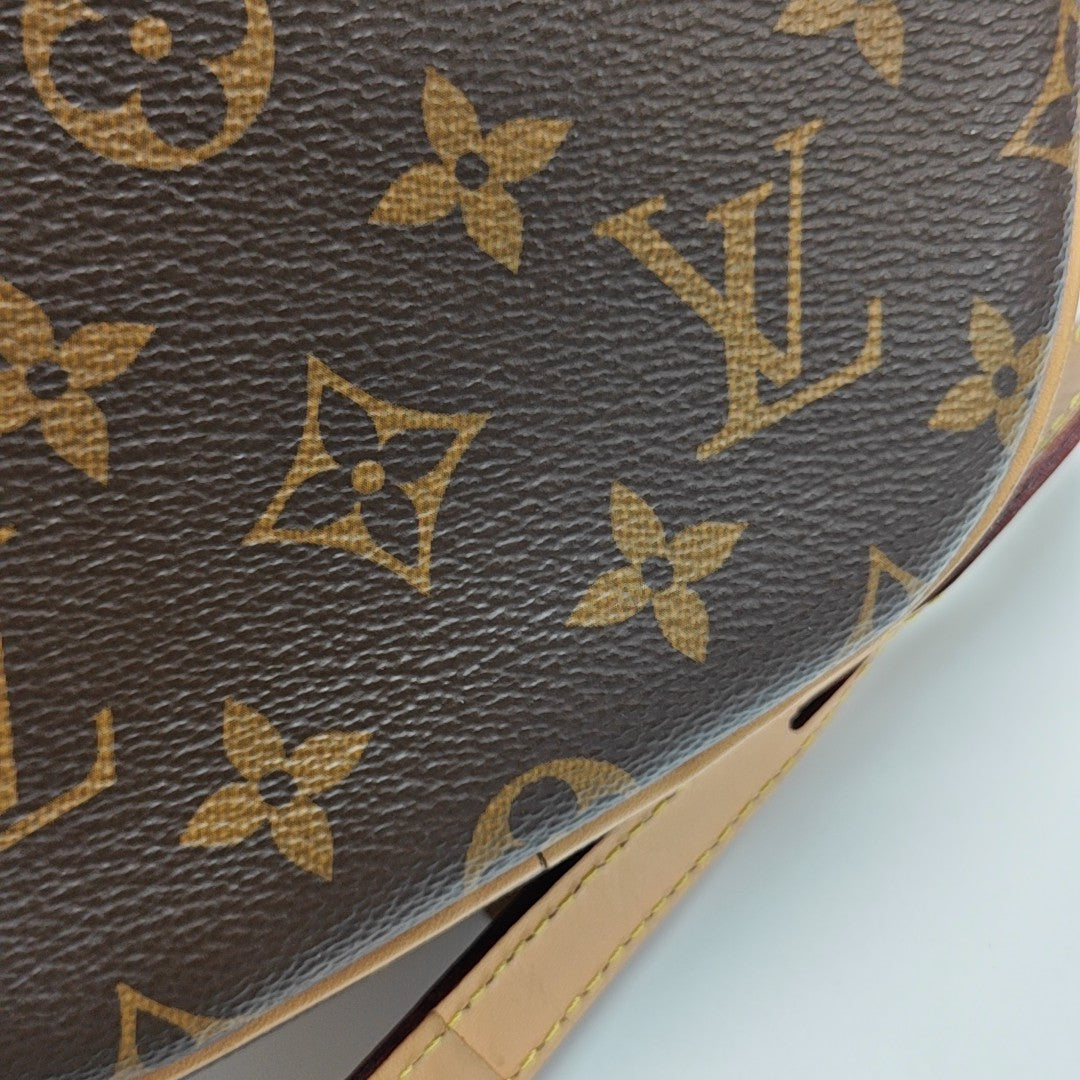 BOITE CHAPEAU PM Monogram Coated Canvas Brown