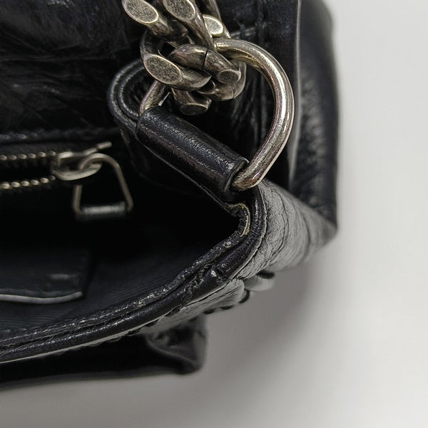 NIKI Medium Chevron Calfskin Black
