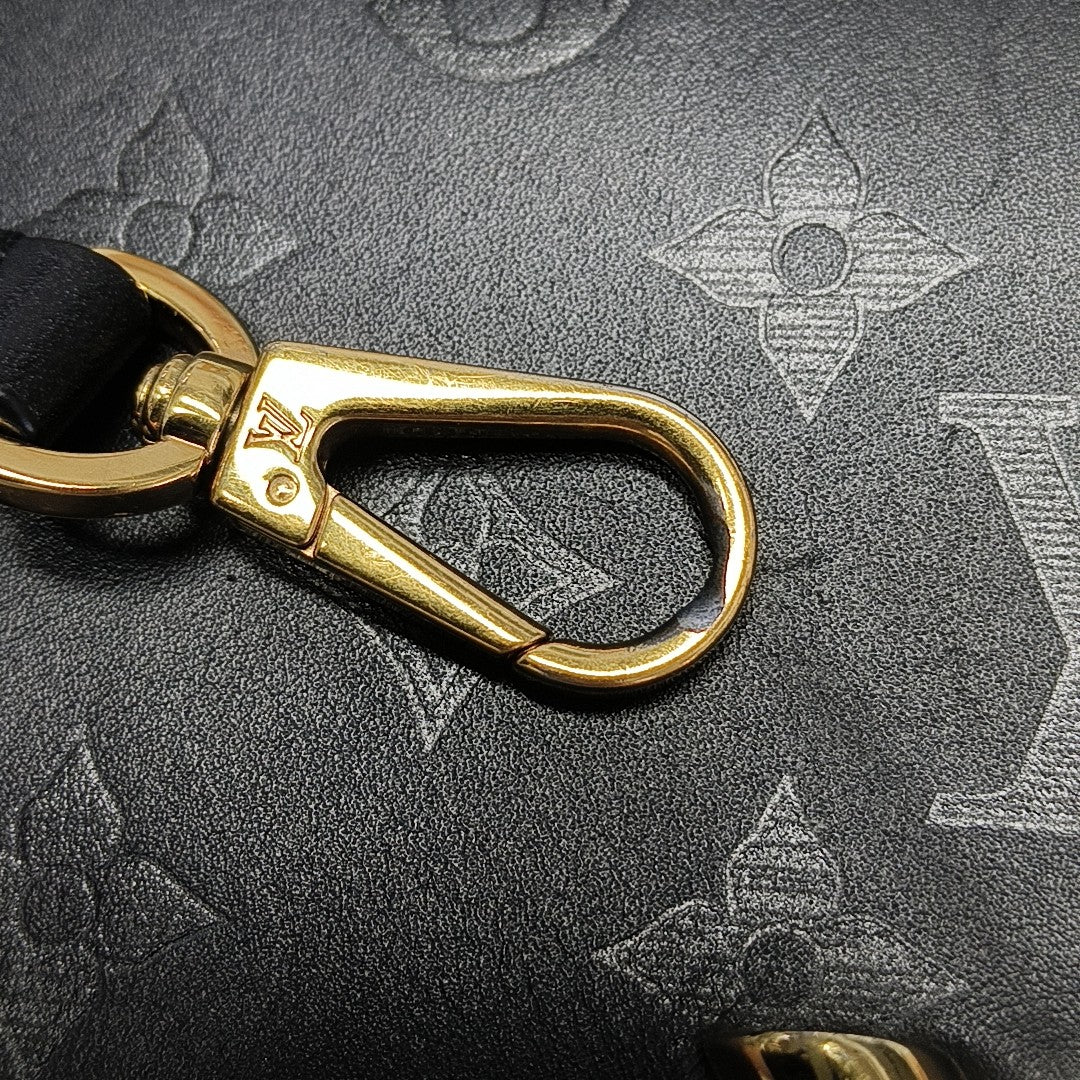 VERY Monogram Calfskin Black