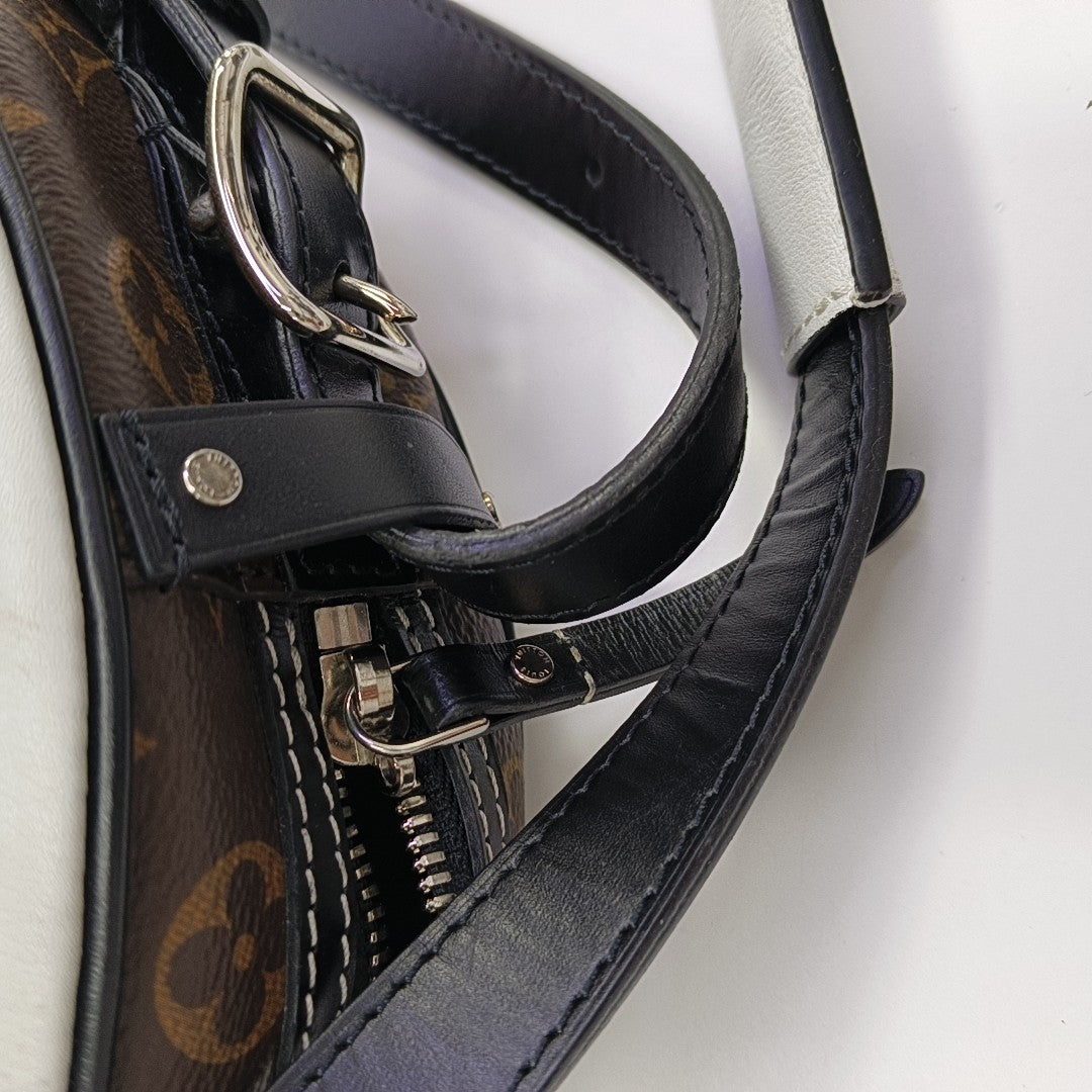 BOITE CHAPEAU Calfskin White