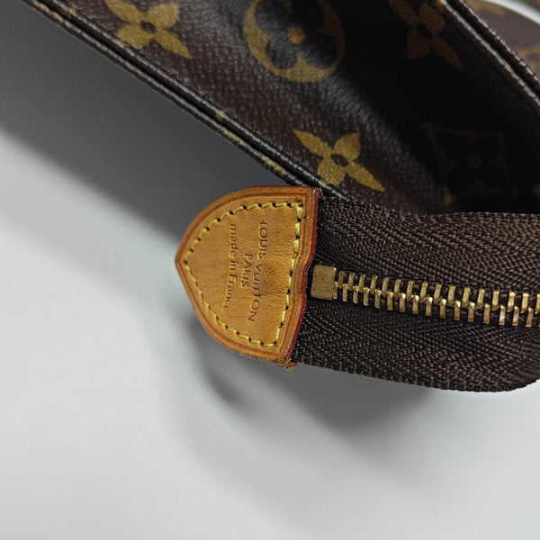 TOILET POCKET 26 Monogram Coated Canvas Brown