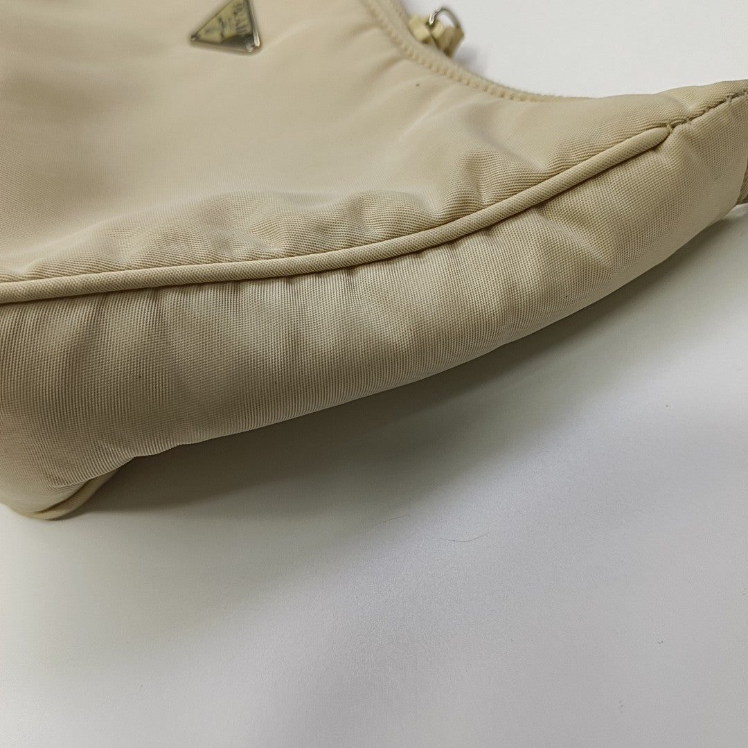 Re-Edition2000 Mini Nylon Beige