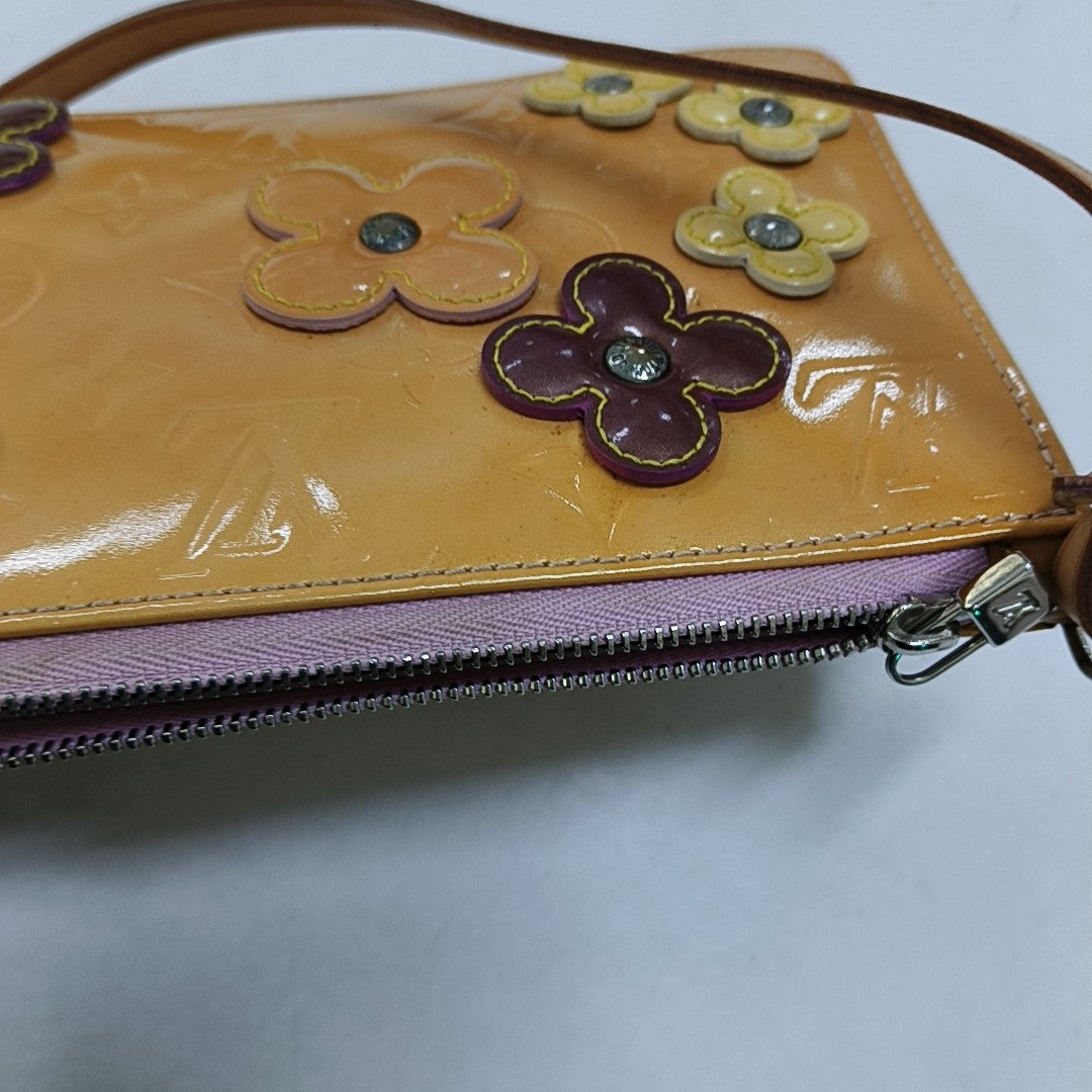 Accesorios GM Monogram Charol Amarillo