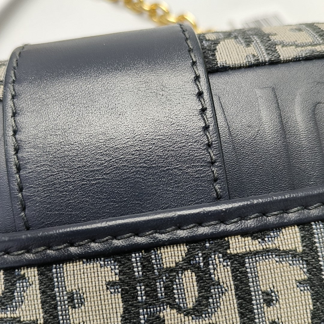 30 Montaigne Oblique Canvas Blue