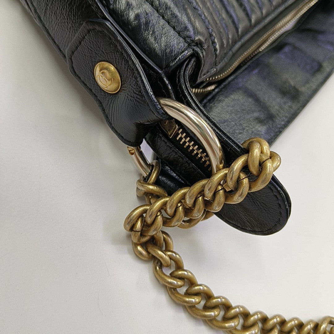 Quilted Calfskin Shoulder Bag Black