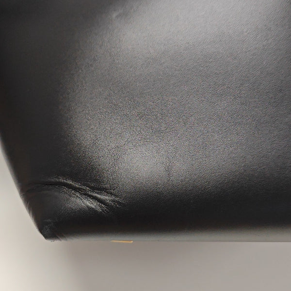 LE 37 Calfskin Black