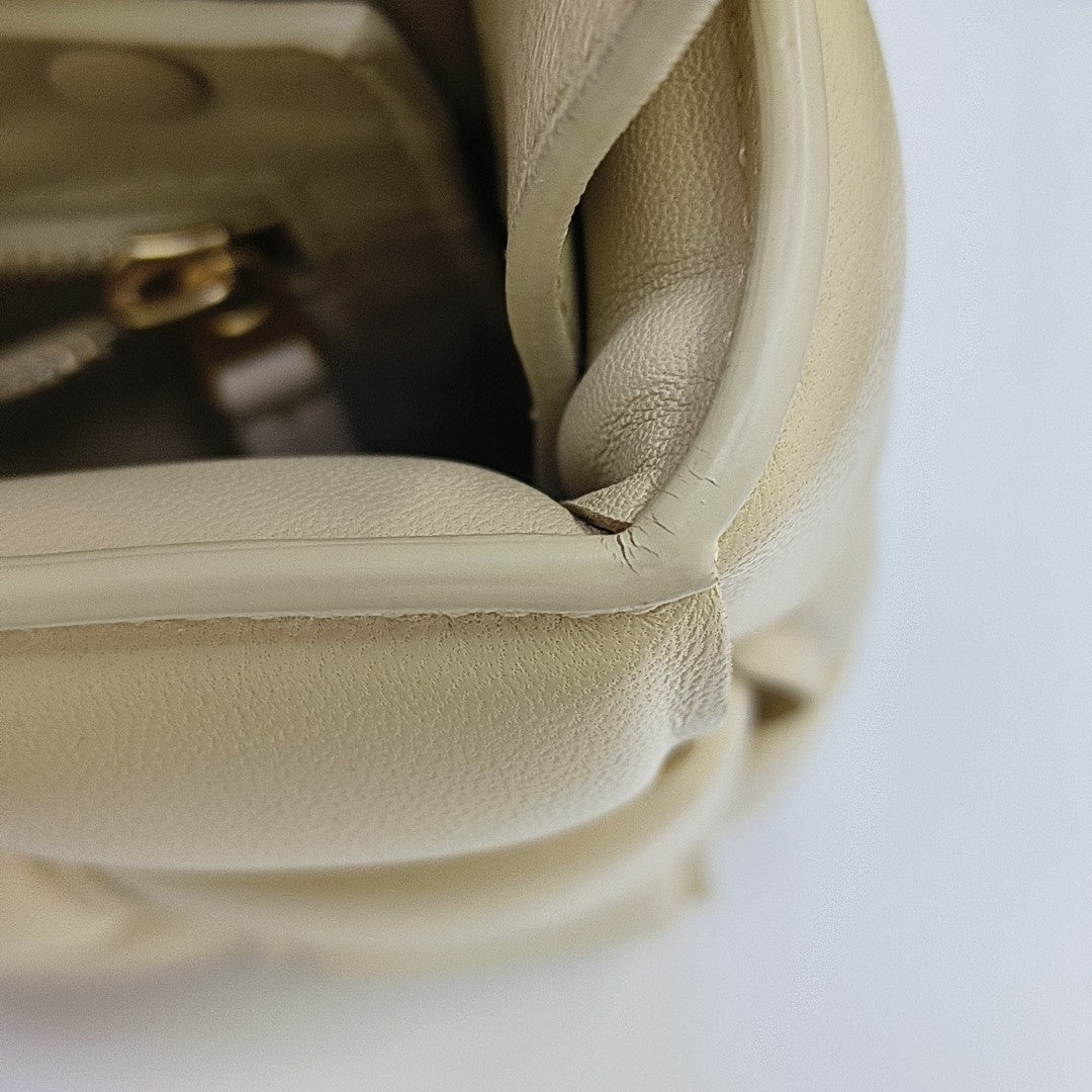 Cassette Medium Lambskin Beige