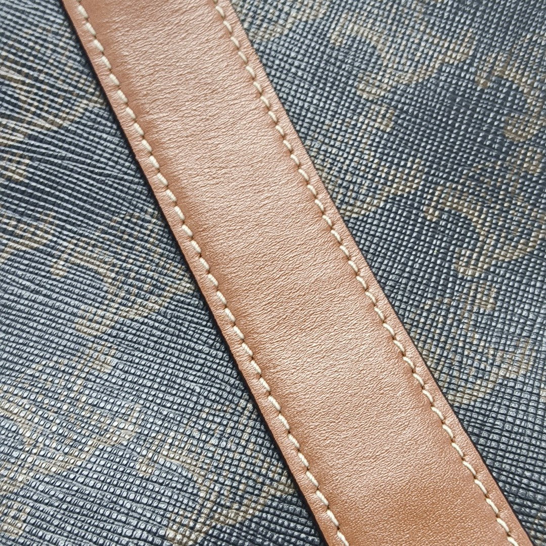 TRIOMPHE CANVAS Small Coated Canvas Brown