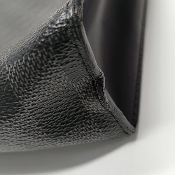 Pochette Voyag MM Damier Graphite Coated Canvas Gray
