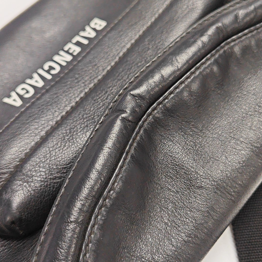 Calfskin Belt Bag Black