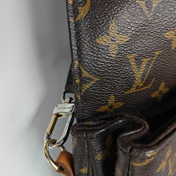 MÉTIS MM Monogram Coated Canvas Brown