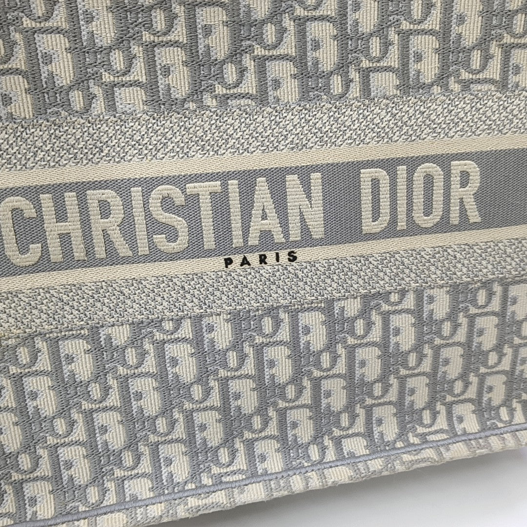 Book Tote Medium Oblique Canvas Gray