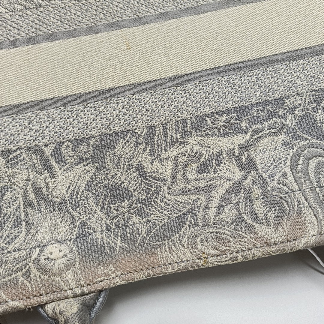 Book Tote Medium Fabric Gray