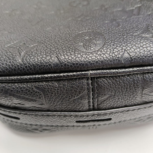 BOITE CHAPEAU MM Calfskin Black
