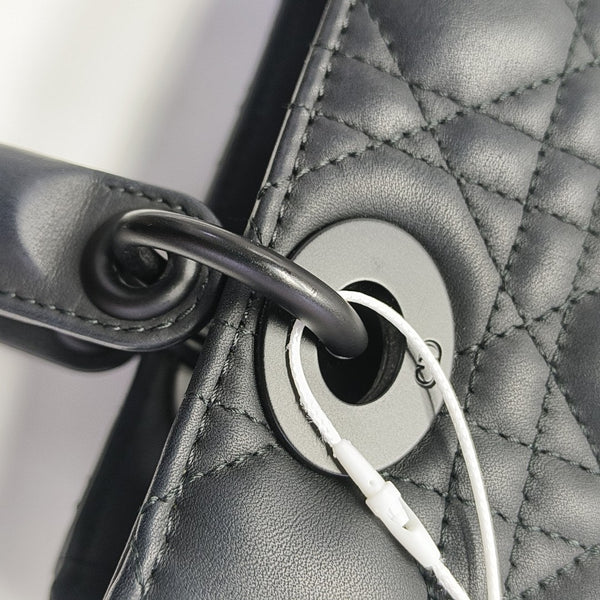 Lady Dior Small Cannage Calfskin Black